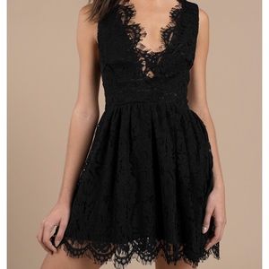 Tobi Lauren Scallop Skater Dress
